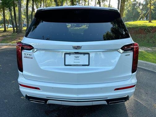 2021 Cadillac XT6 Premium Luxury FWD