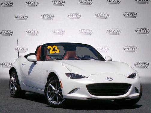 Snowflake White Pearl Mica 2023 Mazda MX-5 Miata Grand Touring