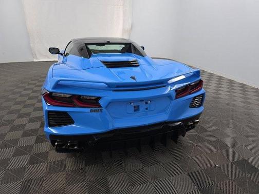 Rapid Blue 2021 Chevrolet Corvette Stingray w/3LT