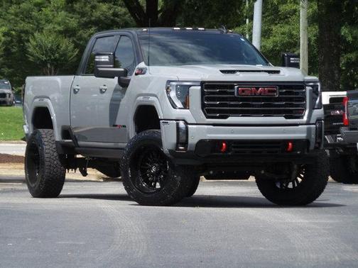 2024 GMC Sierra 2500 AT4