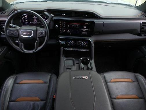 2024 GMC Sierra 2500 AT4