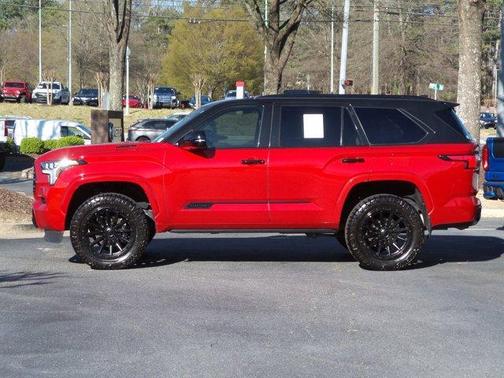 2023 Toyota Sequoia Capstone