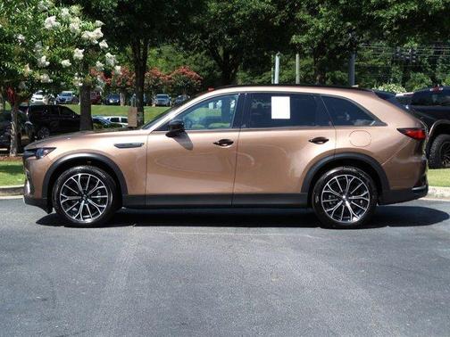 2025 Mazda CX-70 PHEV Premium Plus Package