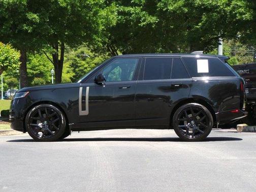 2023 Land Rover Range Rover P400 SE