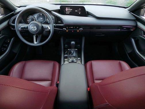 2024 Mazda Mazda3 2.5 S Carbon Edition
