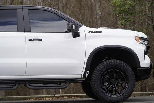 Summit White 2025 Chevrolet Silverado 1500 LT Trail Boss