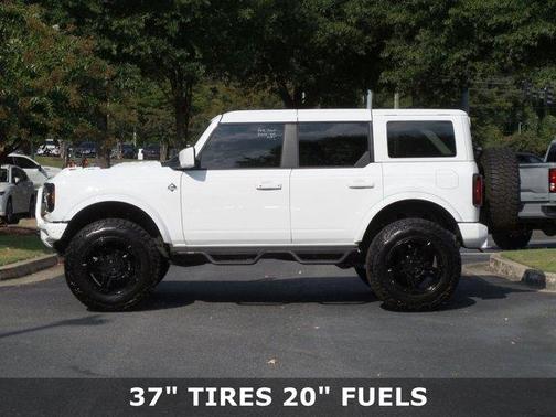 2024 Ford Bronco Outer Banks