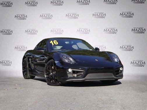2016 Porsche Cayman 