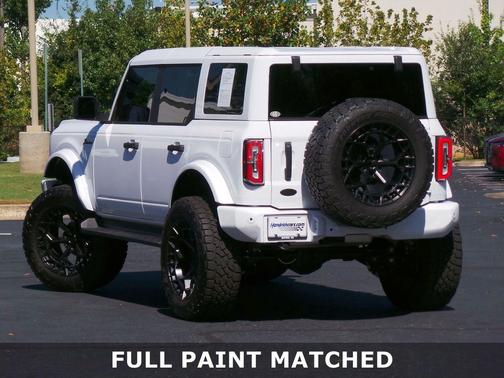 OXFORD WHITE 2026 Ford Bronco Outer Banks