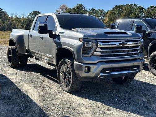 2025 Chevrolet Silverado 3500 High Country