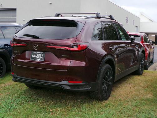 RED 2026 Mazda CX-90 CX-90 3.3 T PR