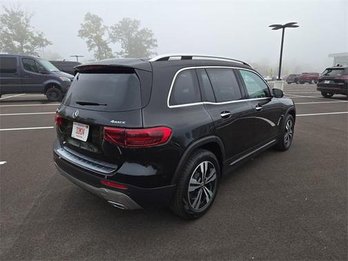 2026 Mercedes-Benz GLB 250 4MATIC