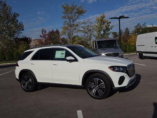 Polar White 2027 Mercedes-Benz GLE 350 4MATIC