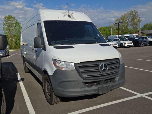 White 2022 Mercedes-Benz Sprinter 2500 High Roof