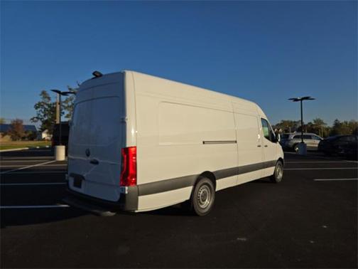 2026 Mercedes-Benz Sprinter 2500 High Roof