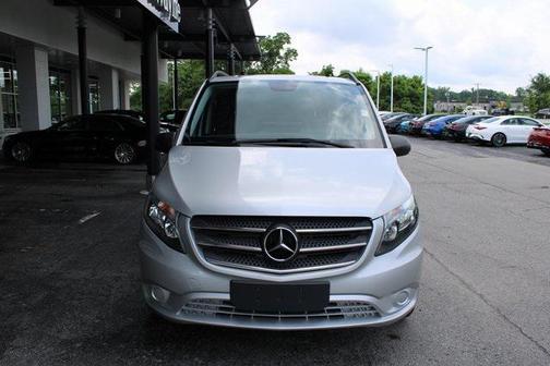 2018 Mercedes-Benz Metris Base