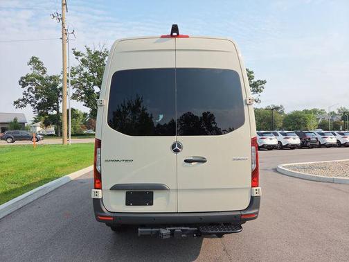 Pebble 2026 Mercedes-Benz Sprinter 2500 Standard Roof