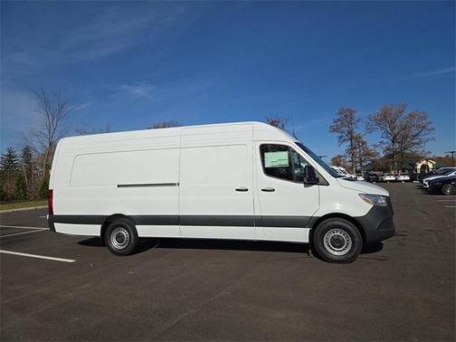 2026 Mercedes-Benz Sprinter 2500 High Roof