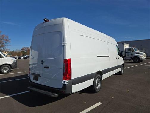 2026 Mercedes-Benz Sprinter 2500 High Roof