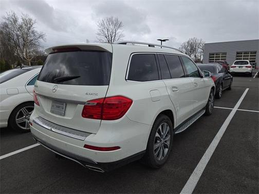 Arctic White 2013 Mercedes-Benz GL-Class 4MATIC