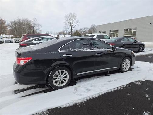 2011 Lexus ES 350 Base