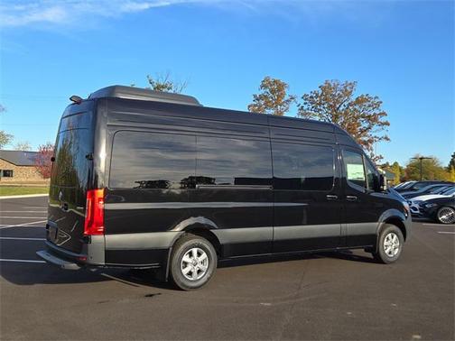 2026 Mercedes-Benz Sprinter 2500 High Roof