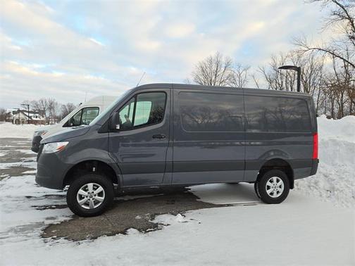 2024 Mercedes-Benz Sprinter 2500 4MATIC