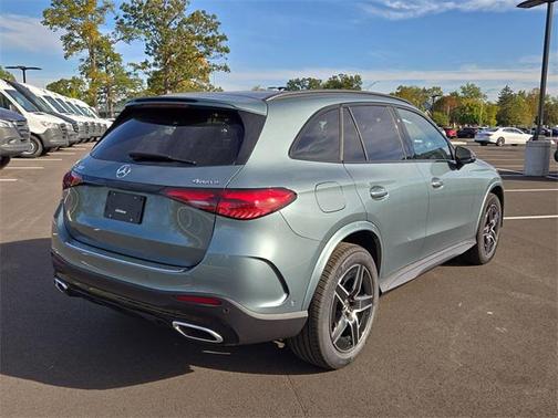 2026 Mercedes-Benz GLC 300 4MATIC