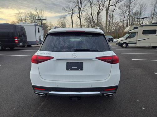 Polar White 2026 Mercedes-Benz GLE 350 4MATIC