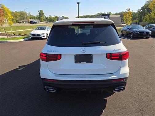 2024 Mercedes-Benz GLB 250 4MATIC