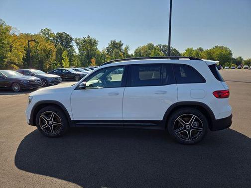 2024 Mercedes-Benz GLB 250 4MATIC