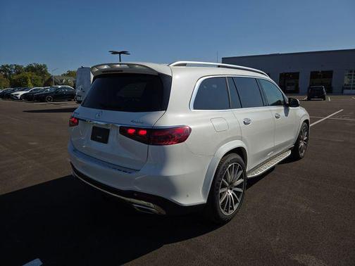White 2025 Mercedes-Benz GLS 580 4MATIC