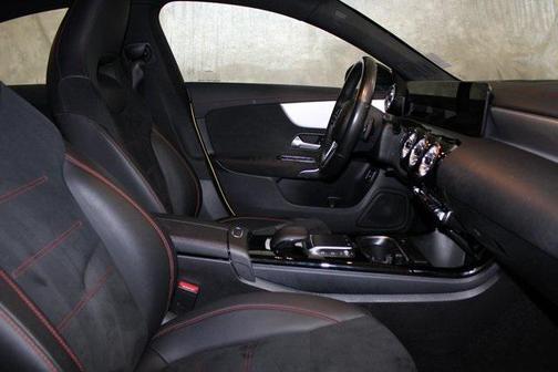 2022 Mercedes-Benz CLA 250 4MATIC