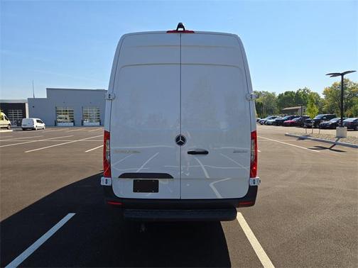 2025 Mercedes-Benz Sprinter 2500 High Roof
