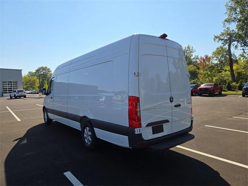 2025 Mercedes-Benz Sprinter 2500 High Roof