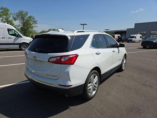 Summit White 2020 Chevrolet Equinox Premier w/2LZ