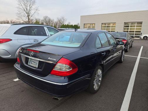 Capri Blue Metallic 2008 Mercedes-Benz E-Class E 350
