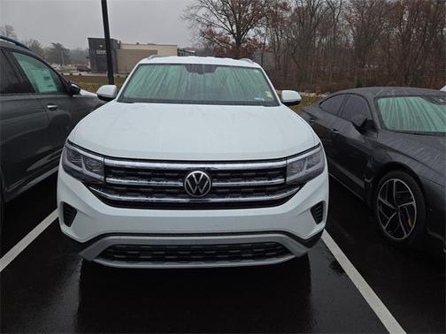 2022 Volkswagen Atlas Cross Sport 3.6L V6 SE w/Technology