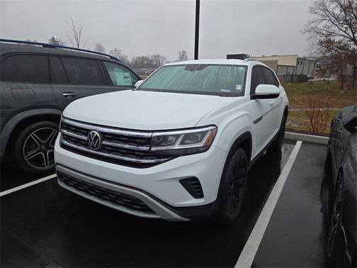 2022 Volkswagen Atlas Cross Sport 3.6L V6 SE w/Technology