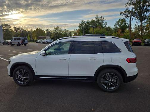 2026 Mercedes-Benz GLB 250 4MATIC