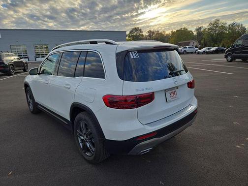 2026 Mercedes-Benz GLB 250 4MATIC