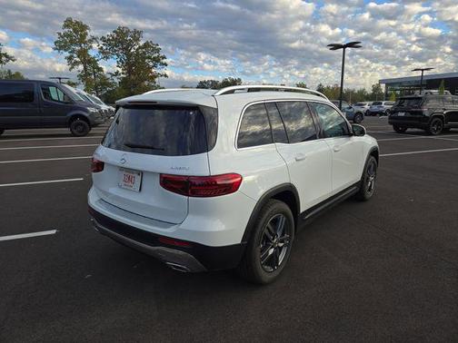 2026 Mercedes-Benz GLB 250 4MATIC
