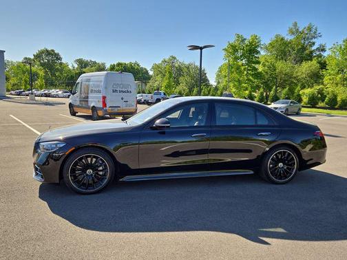 Black 2023 Mercedes-Benz S-Class 4MATIC
