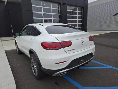 2022 Mercedes-Benz GLC 300 4MATIC Coupe