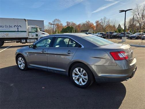 2011 Ford Taurus SEL