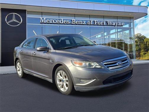 2011 Ford Taurus SEL