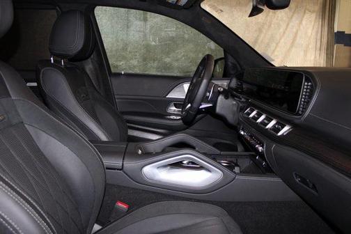2023 Mercedes-Benz AMG GLS 63 Base