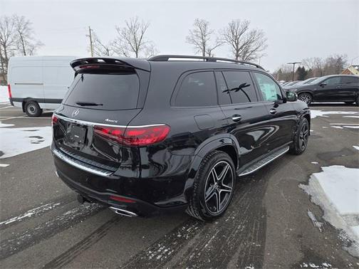 2026 Mercedes-Benz GLS 450 4MATIC