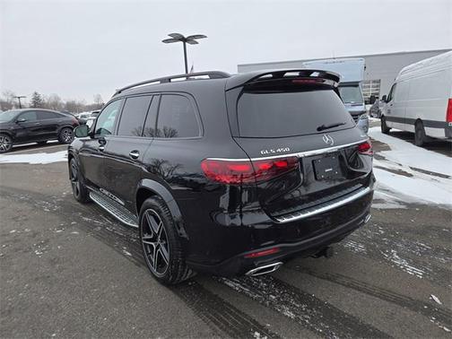 2026 Mercedes-Benz GLS 450 4MATIC
