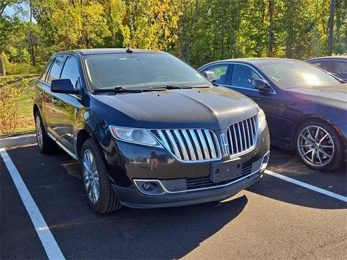 2011 Lincoln MKX Base